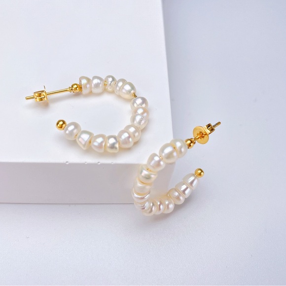 Statement Dainty Baroque Pearls Hoop 18K Gold Plated Earrings - Picture 4 of 6